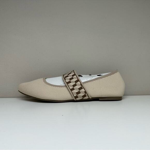 NWOB | MIA | Madeleine Ballerina Flats | Cream | Size 6 M US - Picture 3 of 14